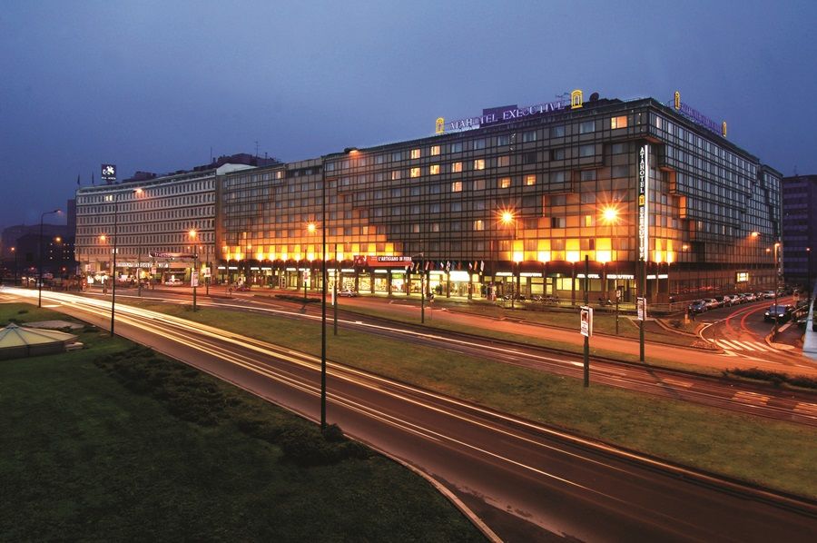 Atahotel Executive Милано Екстериор снимка
