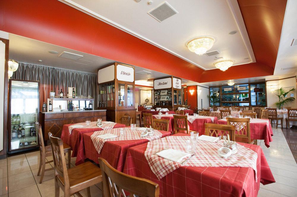 Atahotel Executive Милано Екстериор снимка