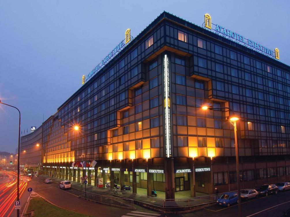 Atahotel Executive Милано Екстериор снимка